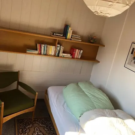 Grosszuegige Ferienwohnung Fuer 4 Personen *