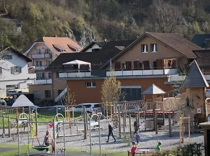 Apartamento Grosszuegige Ferienwohnung Fuer 4 Personen *